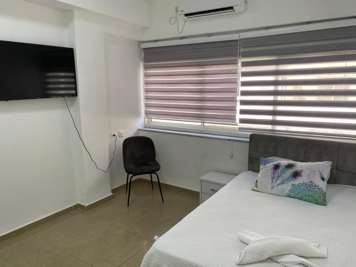 Laila's Studio2 חיפה